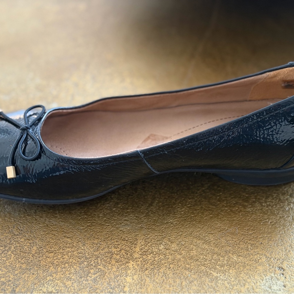 Cole Hahn Chic patent Leather Black Ballet Flats size 8